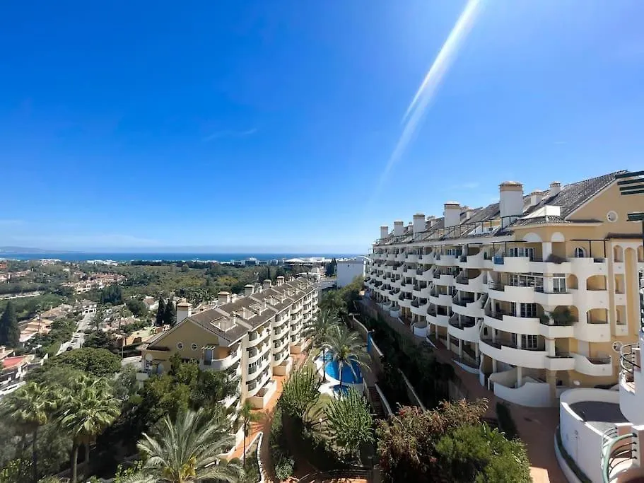 Panoramic Views 2 Bed Apartment Marbella